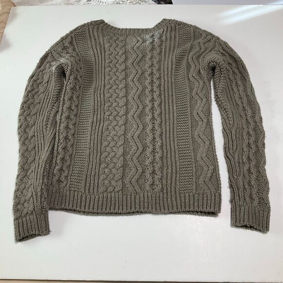 Y2K Grey Cable Knit Pullover, Relaxed Fit, XS. Academia - Picture 13 of 14